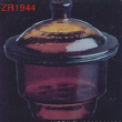 Desiccator with porcelain plate